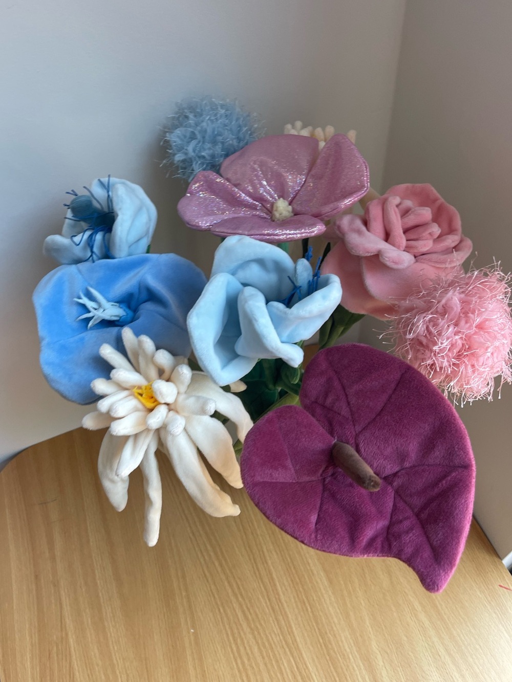 CJ Hendry plush flowers bouquet of 10 limited release blooms